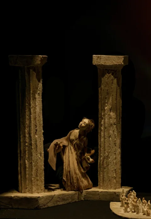 Pirkti bilietus SAKMĖ APIE AISČIUS || Lėlių ir objektų spektaklis vaikams Vilnius, Vilniaus teatras „Lėlė“ Balandis 04