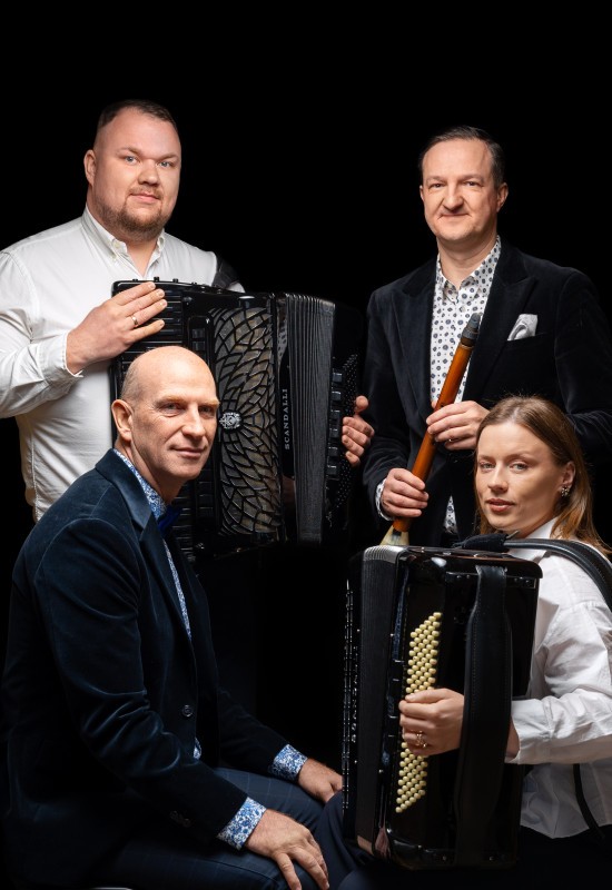 Pirkti bilietus Mėlynaki, Nemunėli Vilnius, Trakų Vokės dvaro sodyba Balandis 25