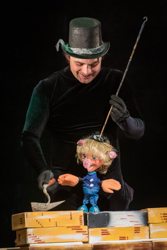 Pirkti bilietus Trys paršeliai Vilnius, Raganiukės teatras Lapkritis 08
