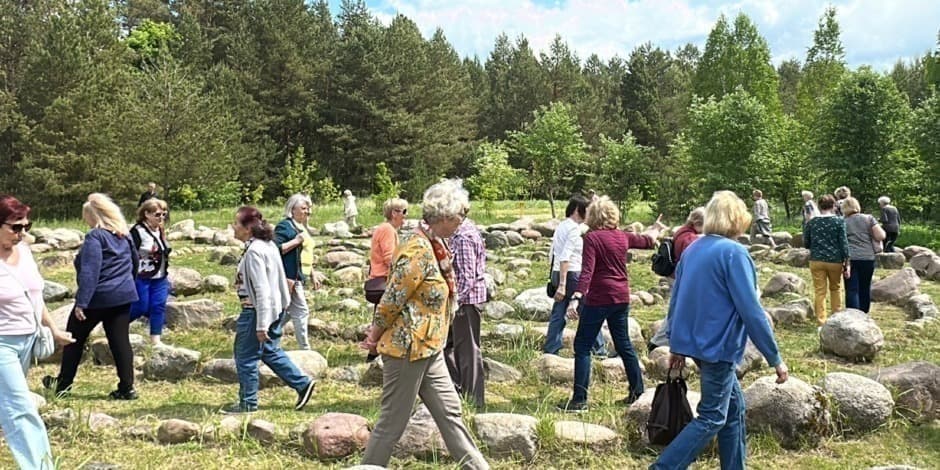 Pirkti bilietus 1 DIENA Ekskursija pažinti Akmenės istoriją, gamtą, meną ir skonį 2026 (ADVENTUR 2026,) Akmenė, Dariaus ir Girėno gatvė 11A Sausis 29 - Rugsėjis 30