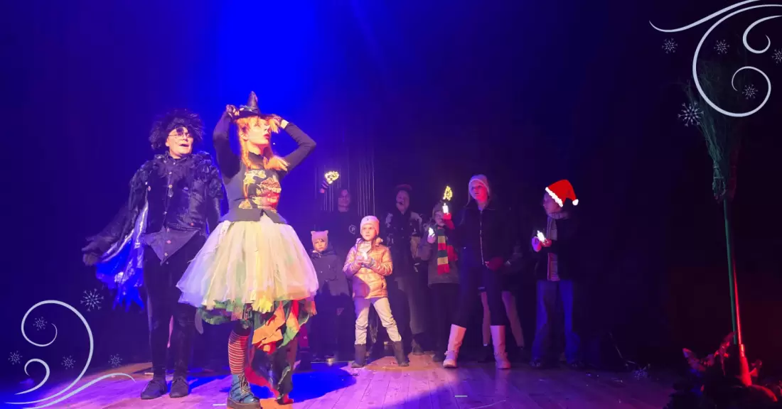 Pirkti bilietus Raganiukės žiemos pasaka. Su Kalėdų seneliu Vilnius, Raganiukės teatras Gruodis 22
