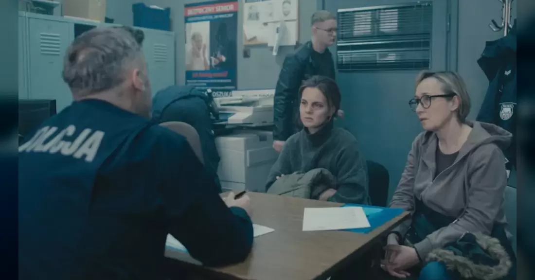 Pirkti bilietus SUSITIKIMAI SU LENKŲ KINU #14 x 20-ASIS LENKŲ KINO FESTIVALIS – FILMAS „NAMIE GERIAUSIA“ Vilnius, Vilniaus lenkų kultūros namai Spalis 17