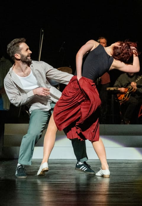 Купить билеты Džiazo šokio ir muzikos spektaklis „LINDYHOPERA“ (Choreografė Elzė Višnevskytė) Vilnius, Vilniaus Senasis Teatras Март 30