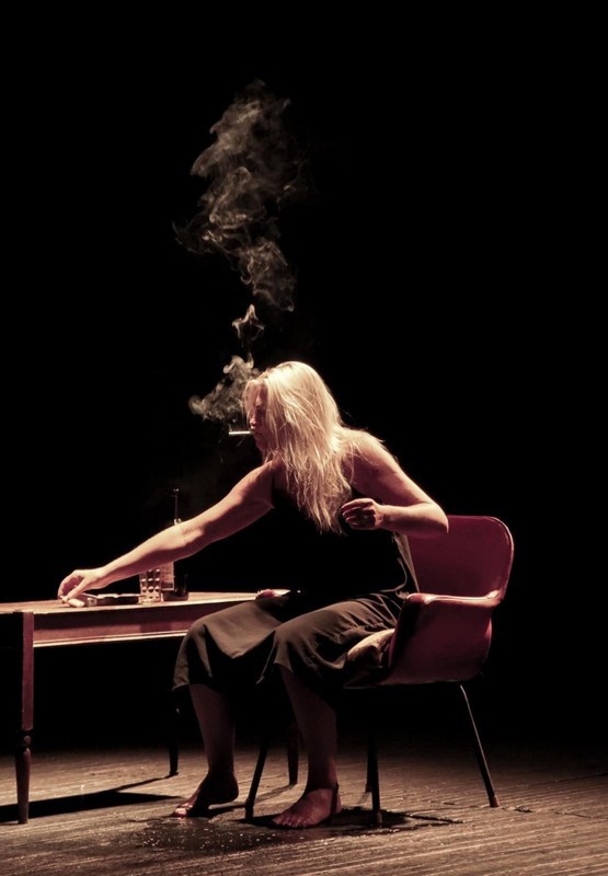 Pirkti bilietus PREMJERA OKT / Vilniaus miesto teatras: Šventoji (rež. Oskaras Koršunovas) | Marijampolė Marijampolė, Marijampolės dramos teatras Balandis 25