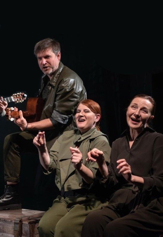 Pirkt biļetes Pilies teatras Spektaklis 