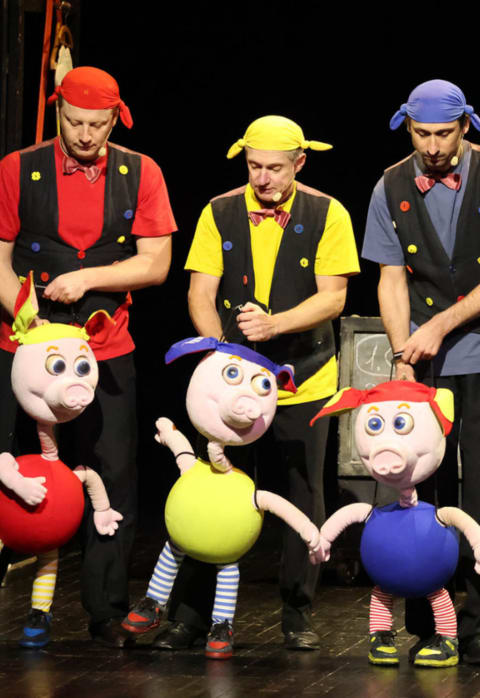 Pirkti bilietus TRYS PARŠIUKAI || Muzikinis spektaklis vaikams Vilnius, Vilniaus teatras „Lėlė“ Lapkritis 30