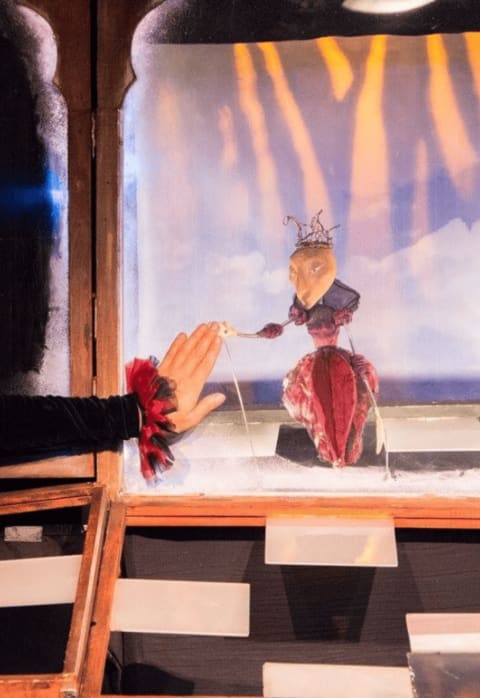 Pirkti bilietus SNIEGUOLĖ IR SEPTYNI NYKŠTUKAI || Lėlių spektaklis vaikams Vilnius, Vilniaus teatras „Lėlė“ Gruodis 13