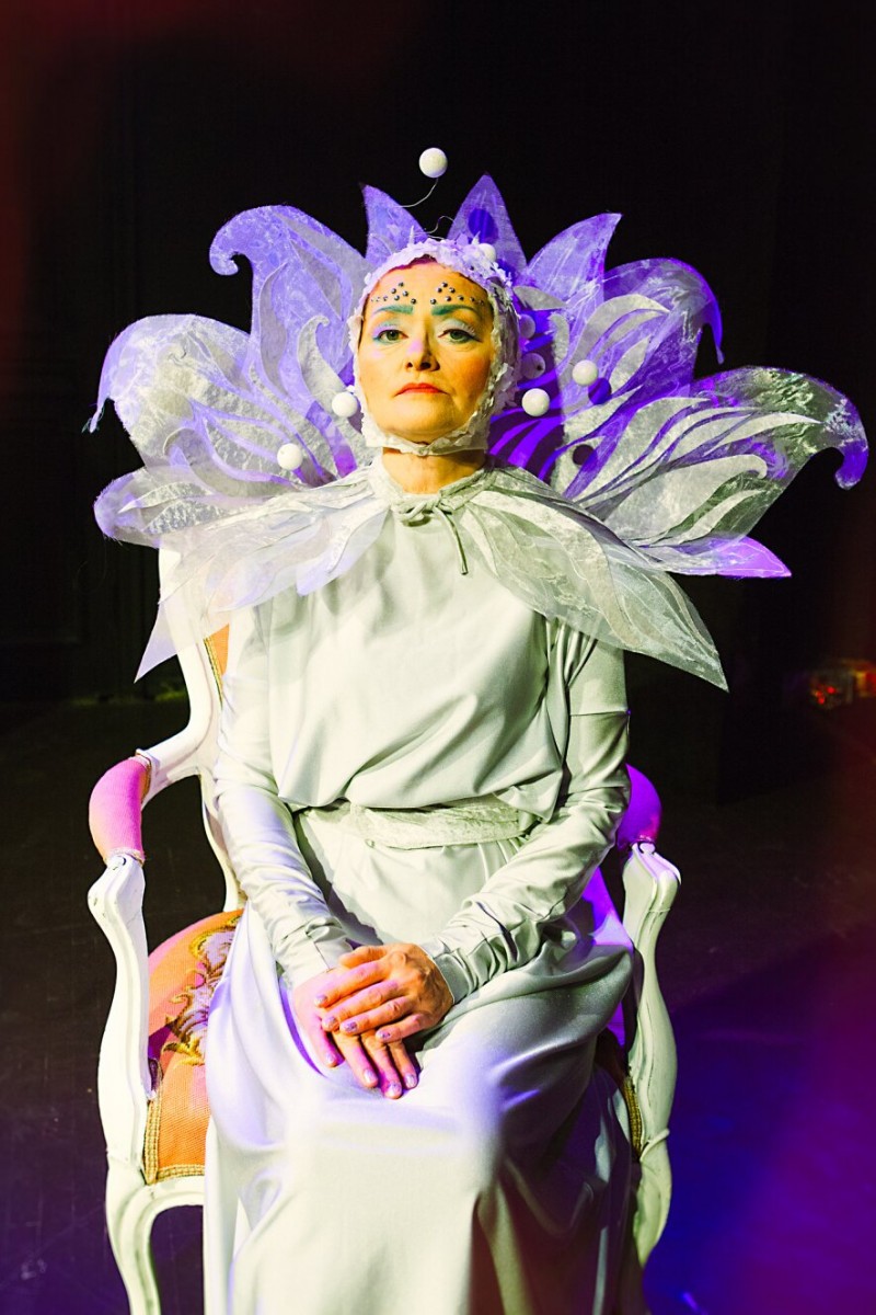 Pirkti bilietus Spektaklis šeimai: Skersgatvio pasaka Vilnius, Naujasis teatras Sausis 04