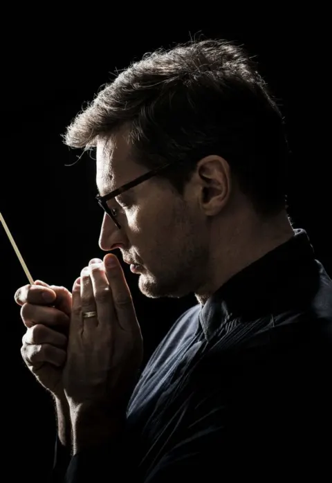 Buy tickets Harmonijos knyga. LNSO, Zbignevas Ibelhauptas, Rūta Rikterė, Modestas Pitrėnas Vilnius, Lietuvos nacionalinė filharmonija March 21