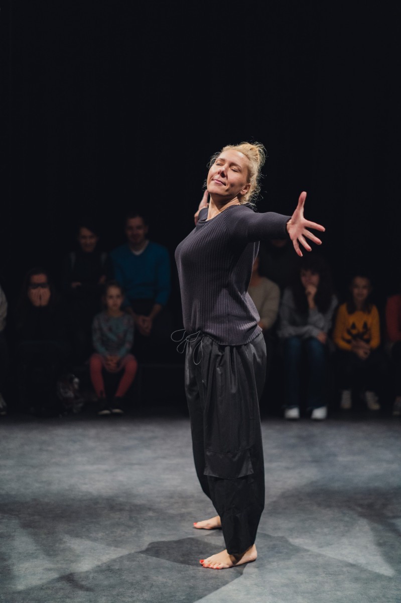 Купить билеты Šviesos ir materijų spektaklis TUNELIS Klaipėda, Klaipėdos lėlių teatras Февраль 07