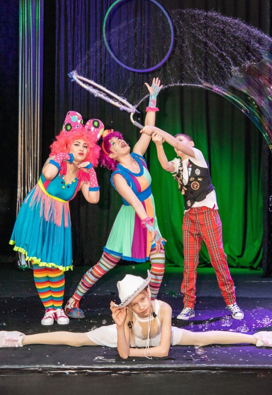 Pirkti bilietus Išskirtinis cirko šou vaikams Raganiukės teatre! Vilnius, Raganiukės teatras Vasaris 28
