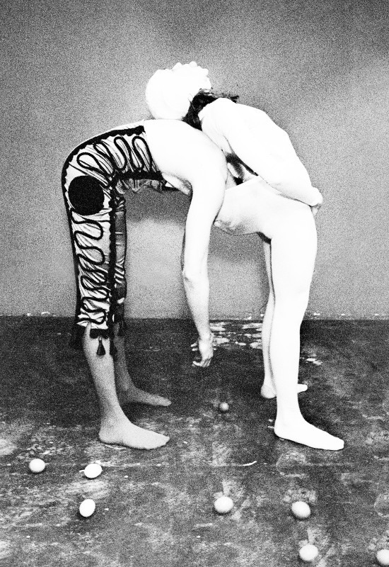 Buy tickets OKT / Vilniaus miesto teatras: Premjera! AKIES ISTORIJA (N18) (rež. Jokūbas Brazys) Vilnius, MENŲ SPAUSTUVĖ February 08